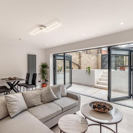 Modern Garden Flat With Private Parking Leilighet London Eksteriør bilde