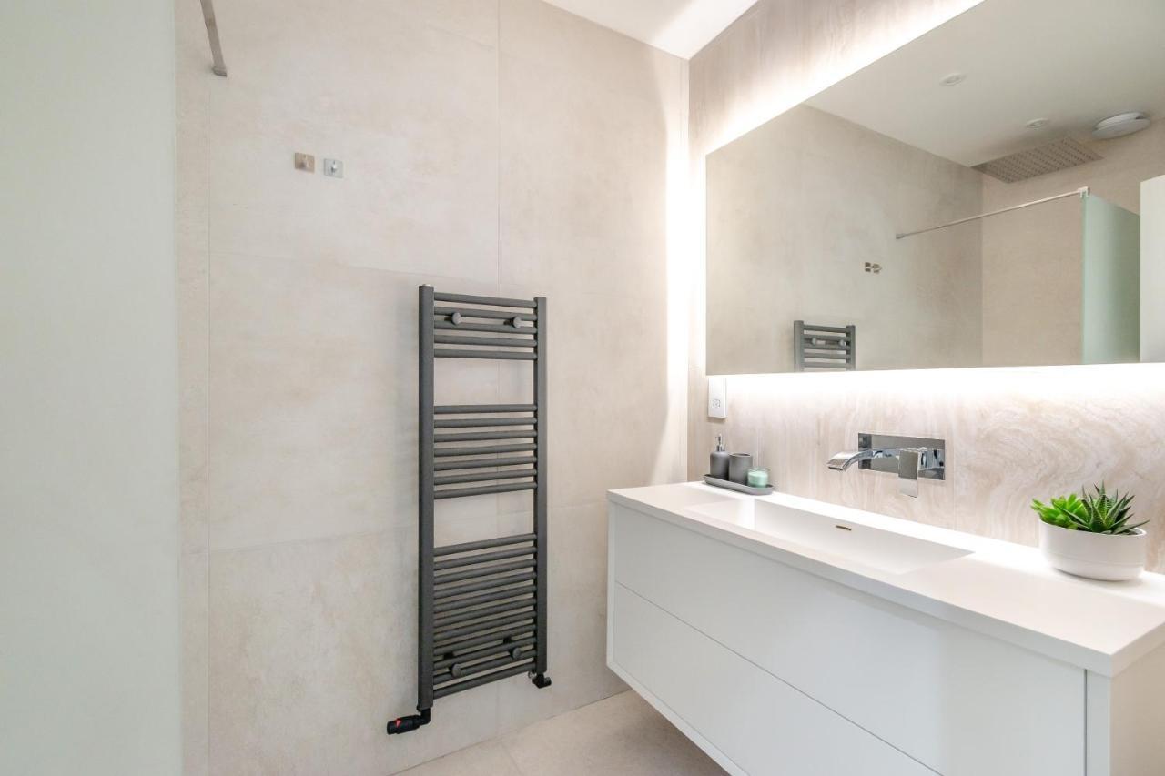 Modern Garden Flat With Private Parking Leilighet London Eksteriør bilde